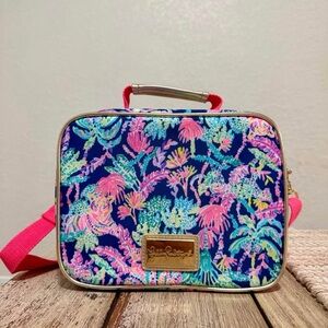 Lilly Pulitzer Vibrant Floral lunch Bag - Pink and Blue